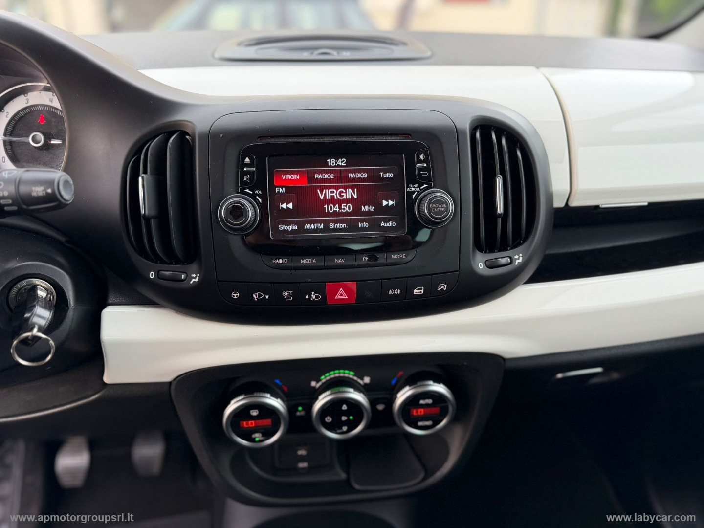 500L 1.3 MJT 85 CV Trekking - immagine 19