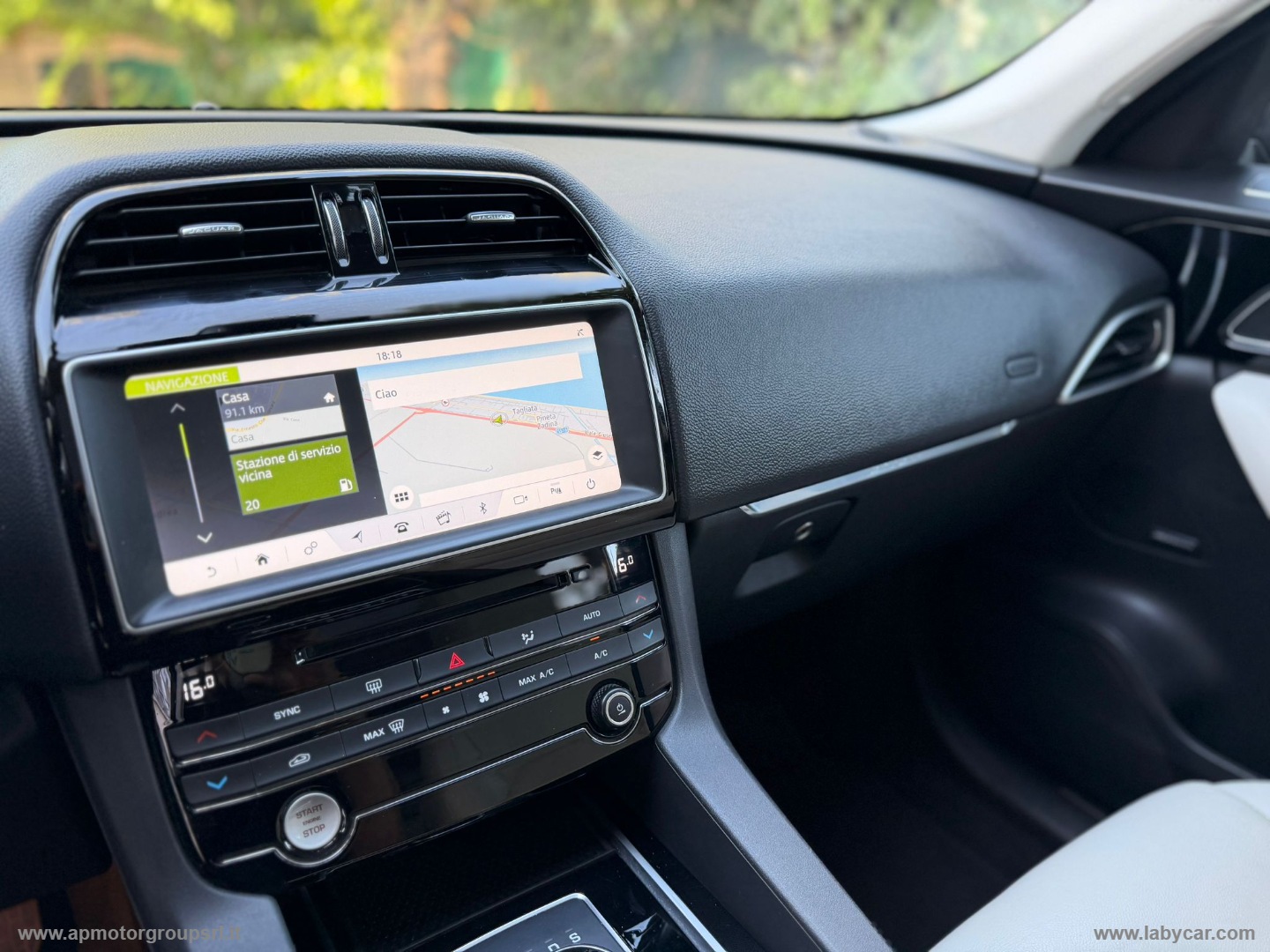 F-Pace 2.0 D 180 CV AWD aut. Prestige - immagine 19