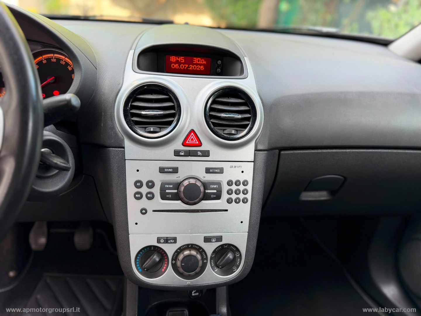 Corsa 1.2 85 CV 5p. GPL-TECH Club - immagine 19