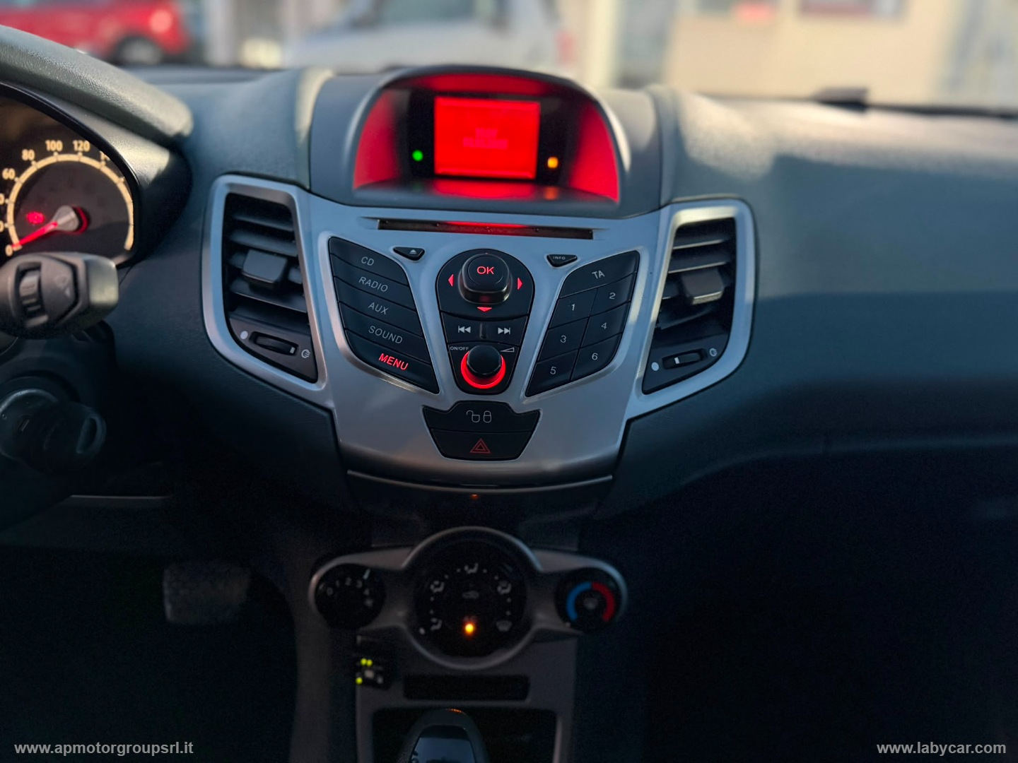 Fiesta 1.4 96 CV aut. 5p. Titanium - immagine 19