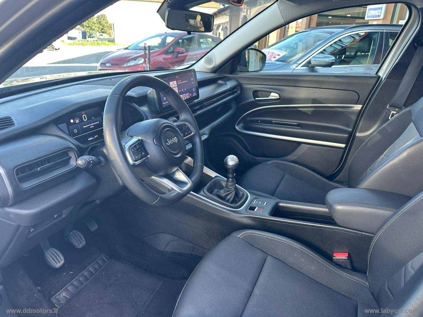 Avenger 1.2 Turbo 100 CV Altitude NEOPATENTATI - immagine 19