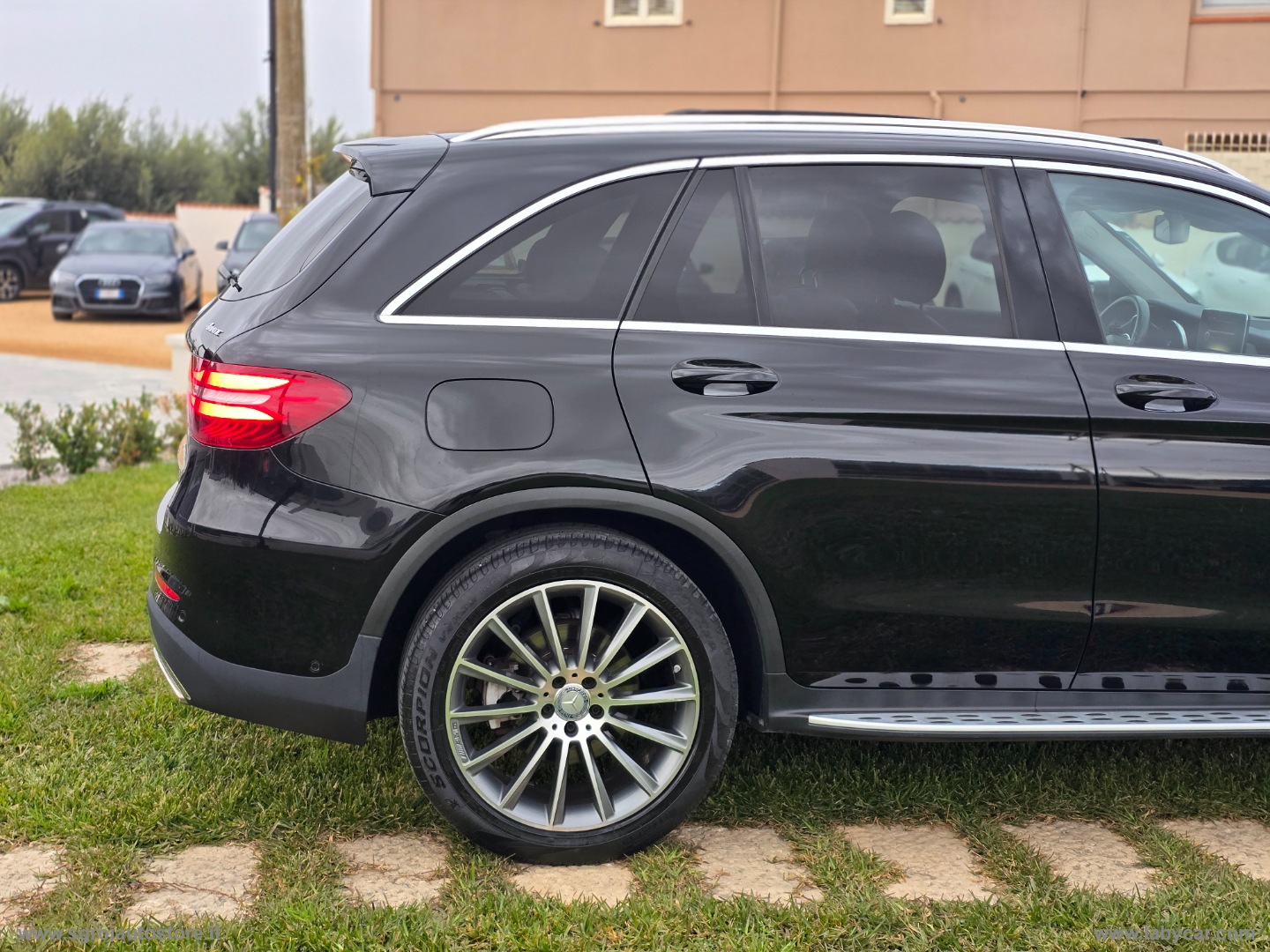 GLC 250 d 4Matic Premium TETTUCCIO - immagine 19