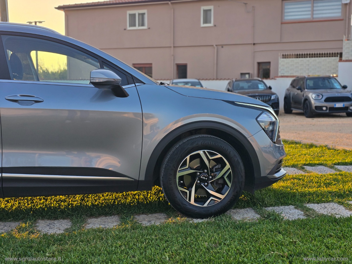 Sportage 1.6 CRDi MHEV DCT Business - immagine 19