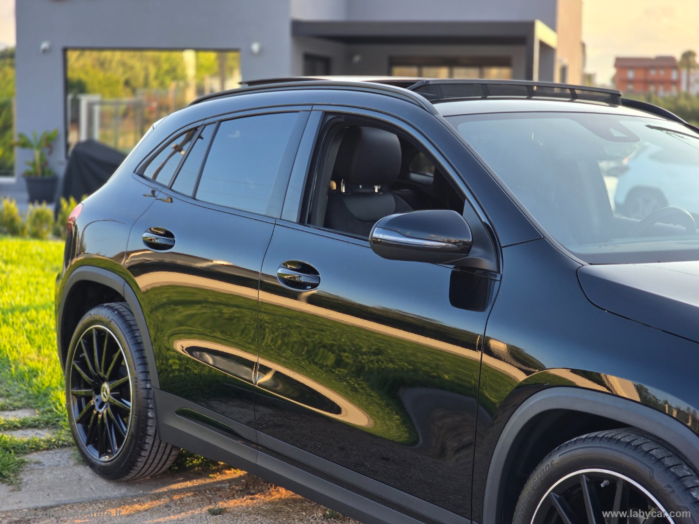 GLA 220 d Automatic AMG Premium TETTUCCIO - immagine 19