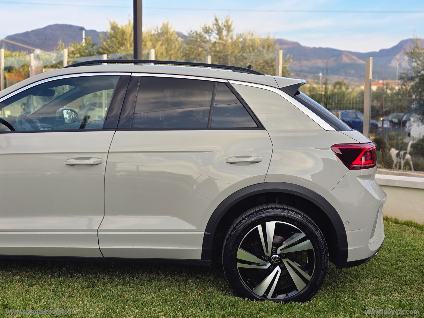 T-Roc 2.0 TDI SCR R-Line - immagine 19