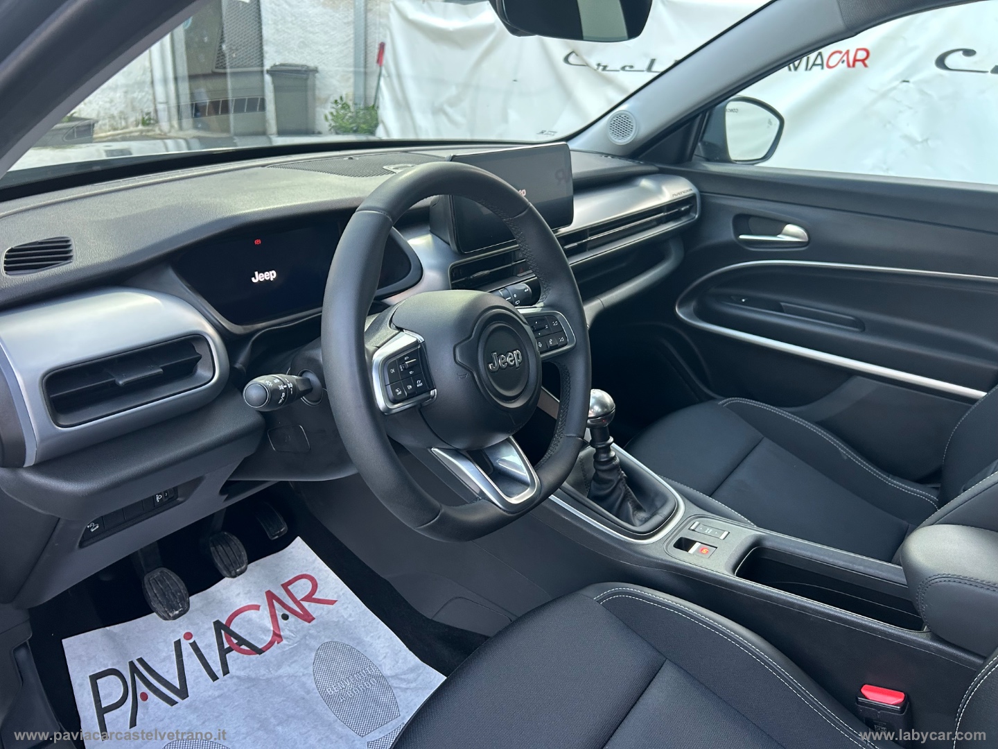 Avenger 1.2 Turbo Summit - immagine 19