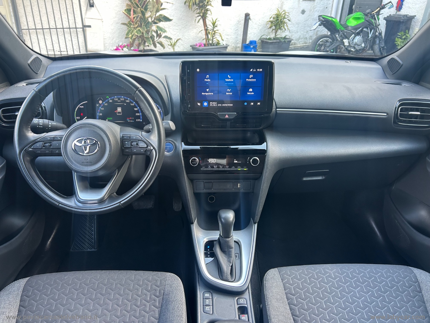 Yaris Cross 1.5 Hybrid 5p. E-CVT Advent. - immagine 19