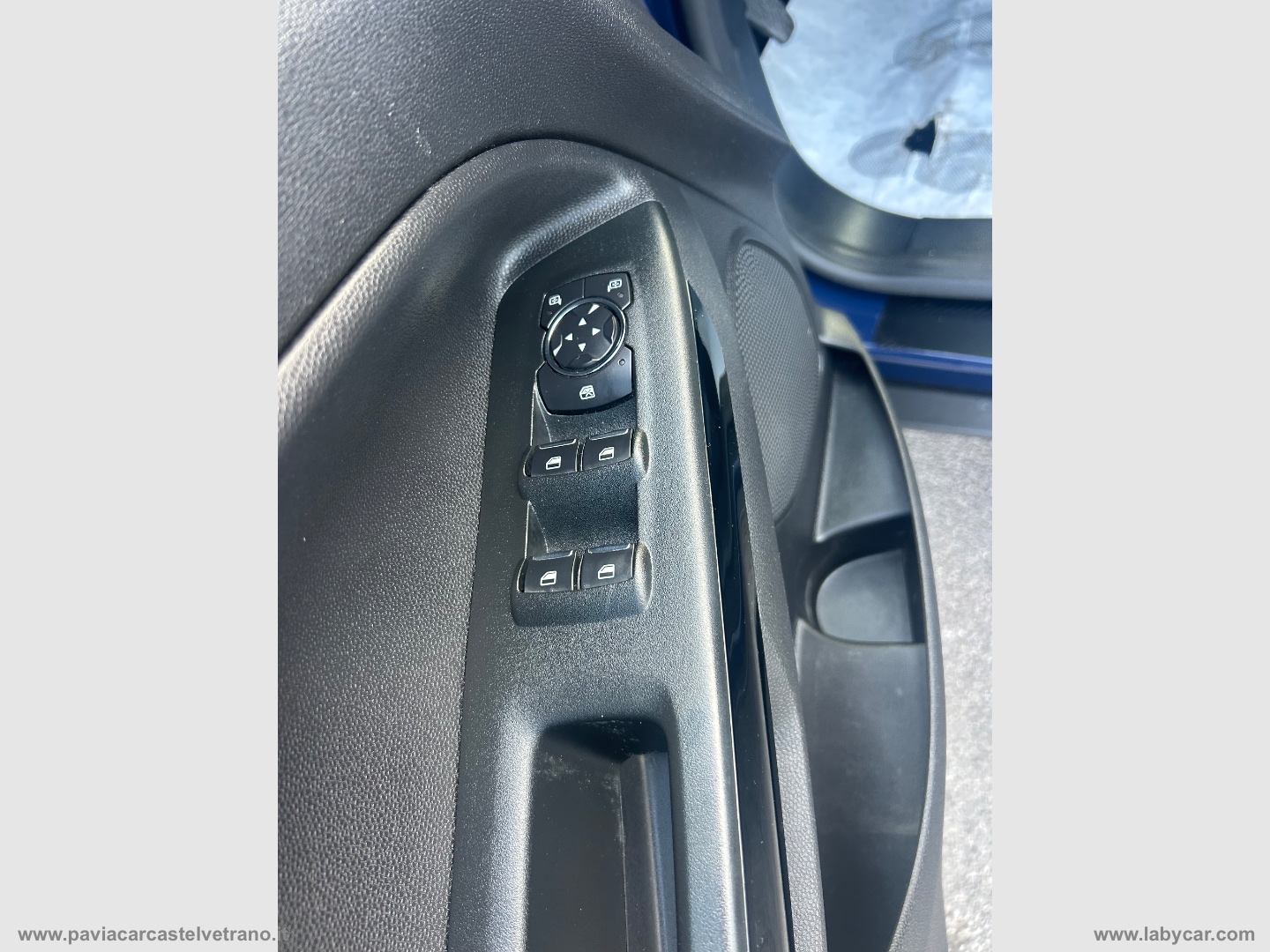 EcoSport 1.0 EcoBoost 125 CV S&S ST-Line - immagine 19