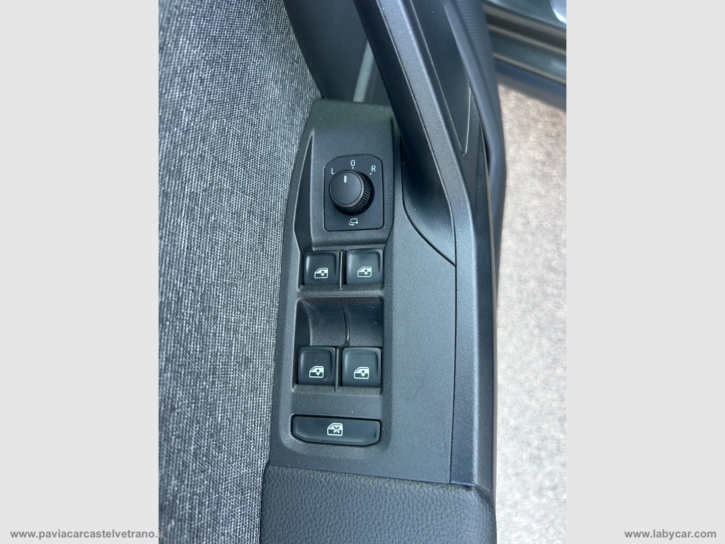 Arona 1.0 EcoTSI 115CV DSG FR - immagine 19