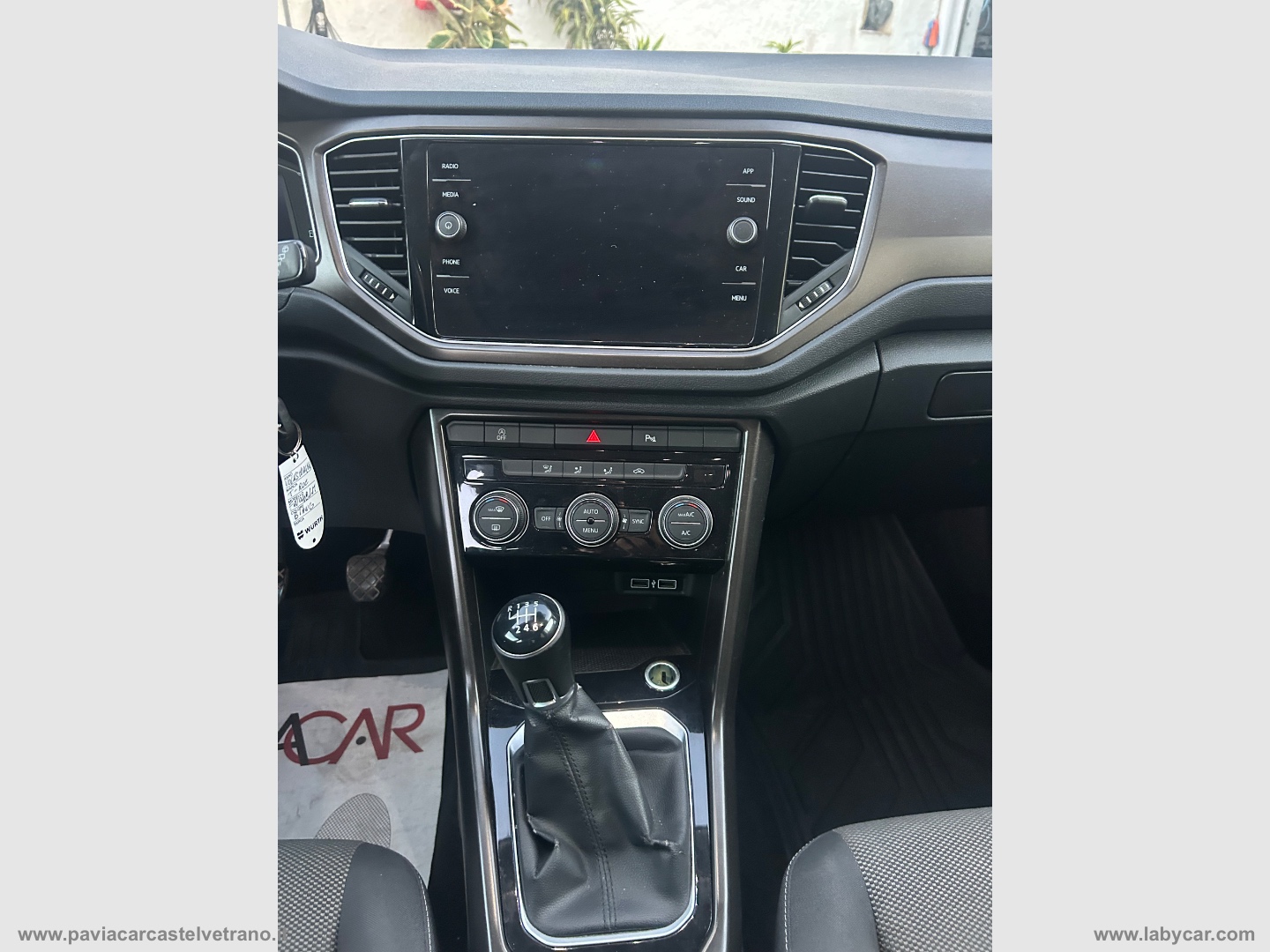 T-Roc 1.6 TDI SCR Advanced BlueMot.Tech. - immagine 19