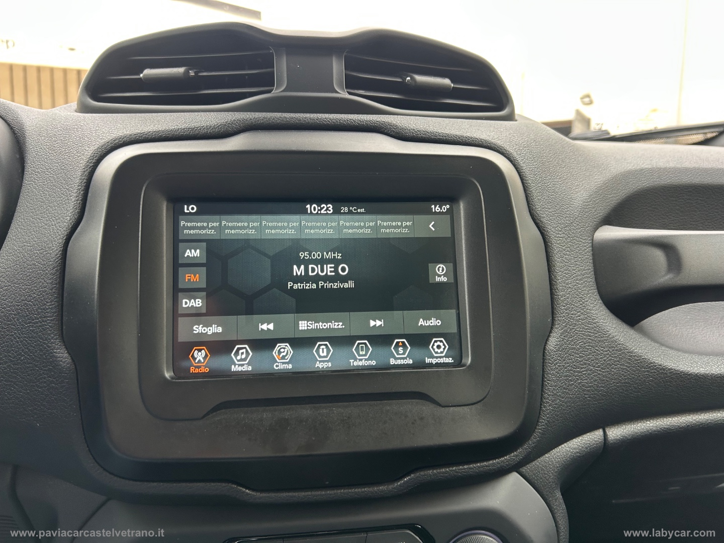 Renegade 1.6 Mjt 130CV Limited - immagine 19
