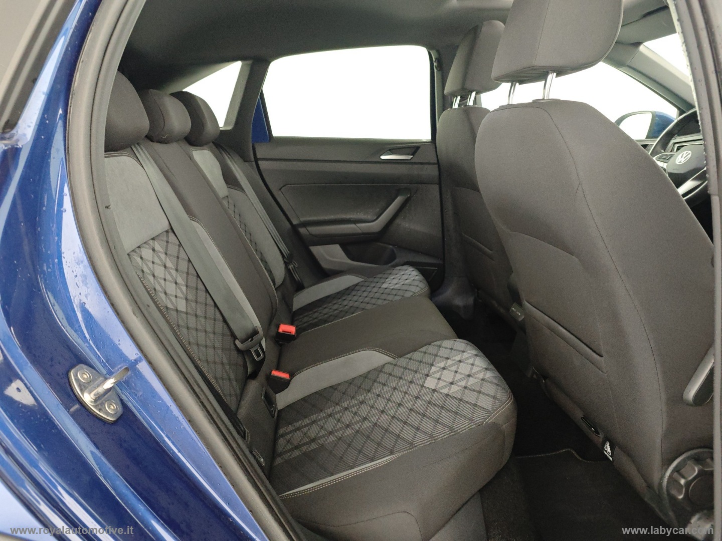 Taigo 1.0 TSI 115 CV R-Line - immagine 19