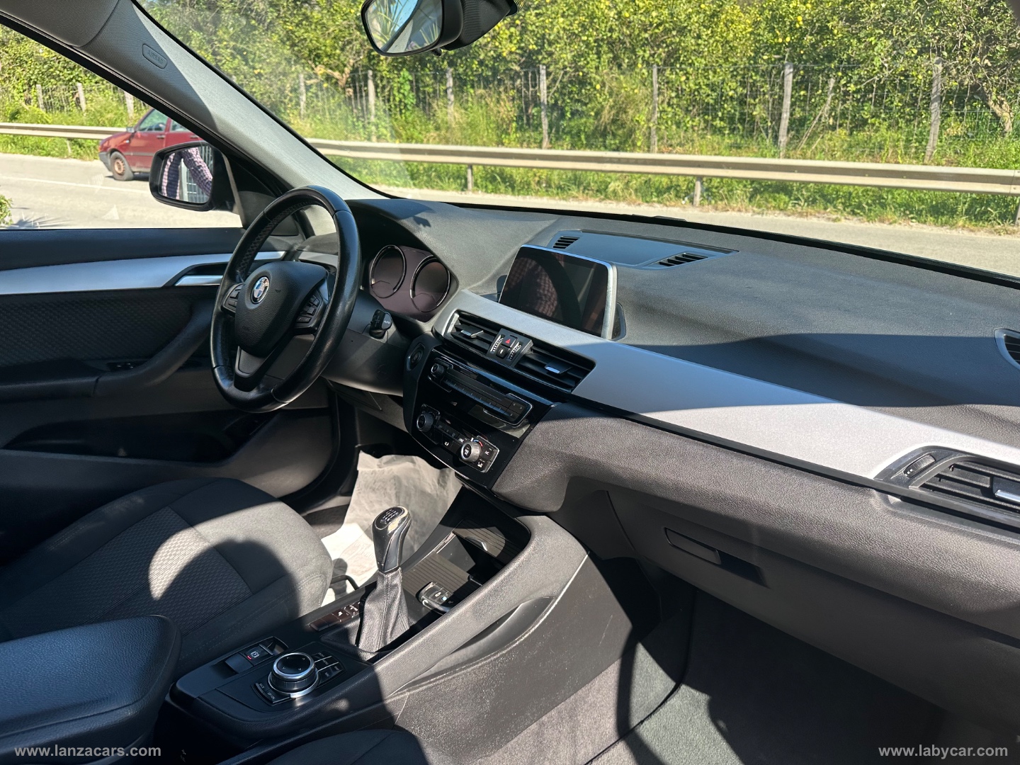 X1 sDrive18d Advantage - immagine 19