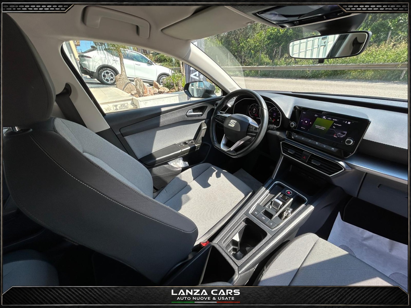 Leon ST 2.0 TDI 150CV DSG Business - immagine 19