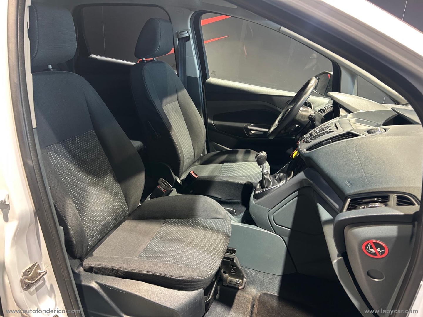 C-Max 1.6 TDCi 95CV Business - immagine 19