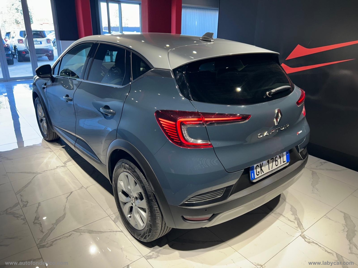 Captur TCe 12V 100 CV GPL Intens - immagine 19