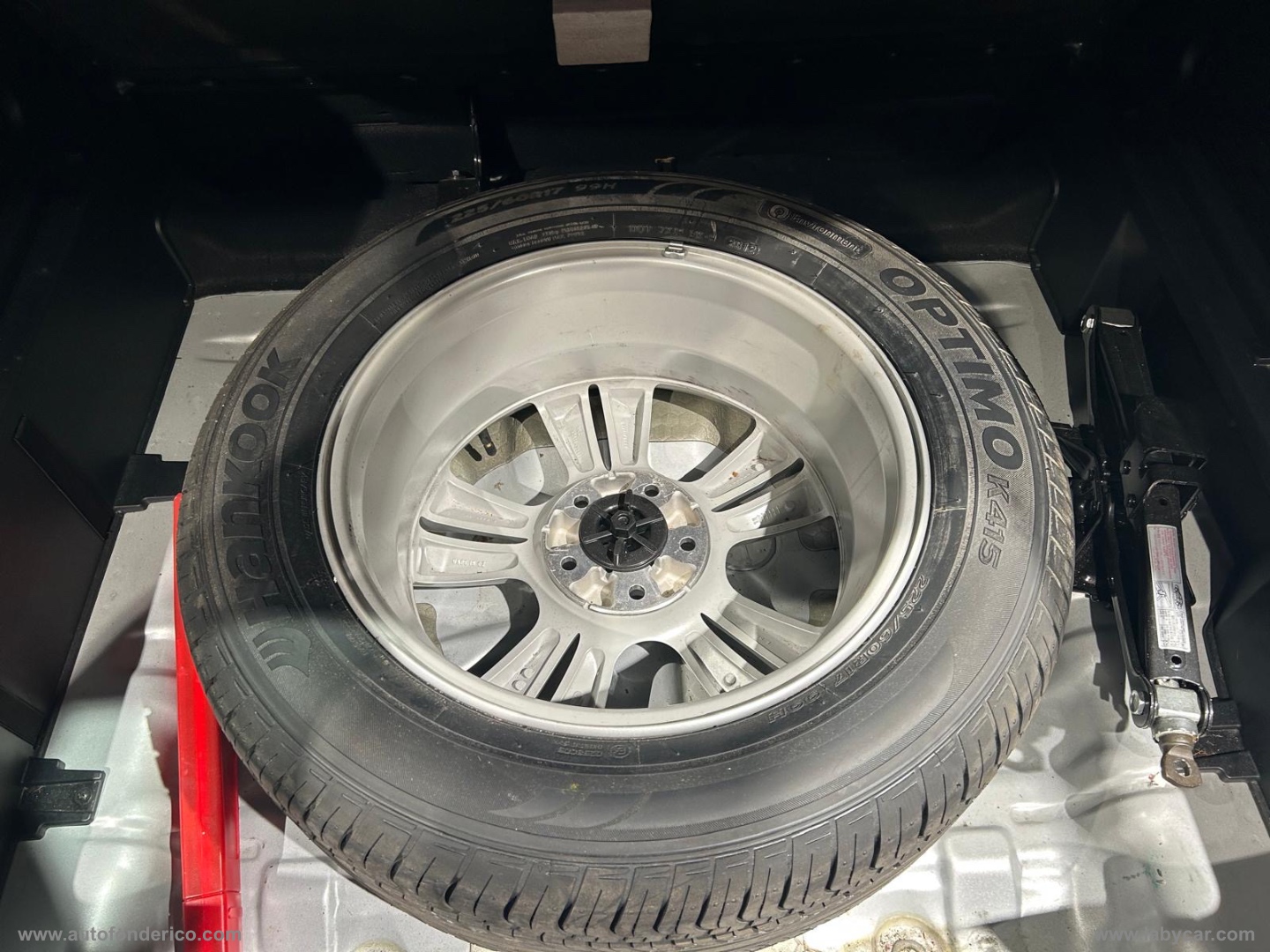 ix35 1.7 CRDi 2WD Xpossible - immagine 19