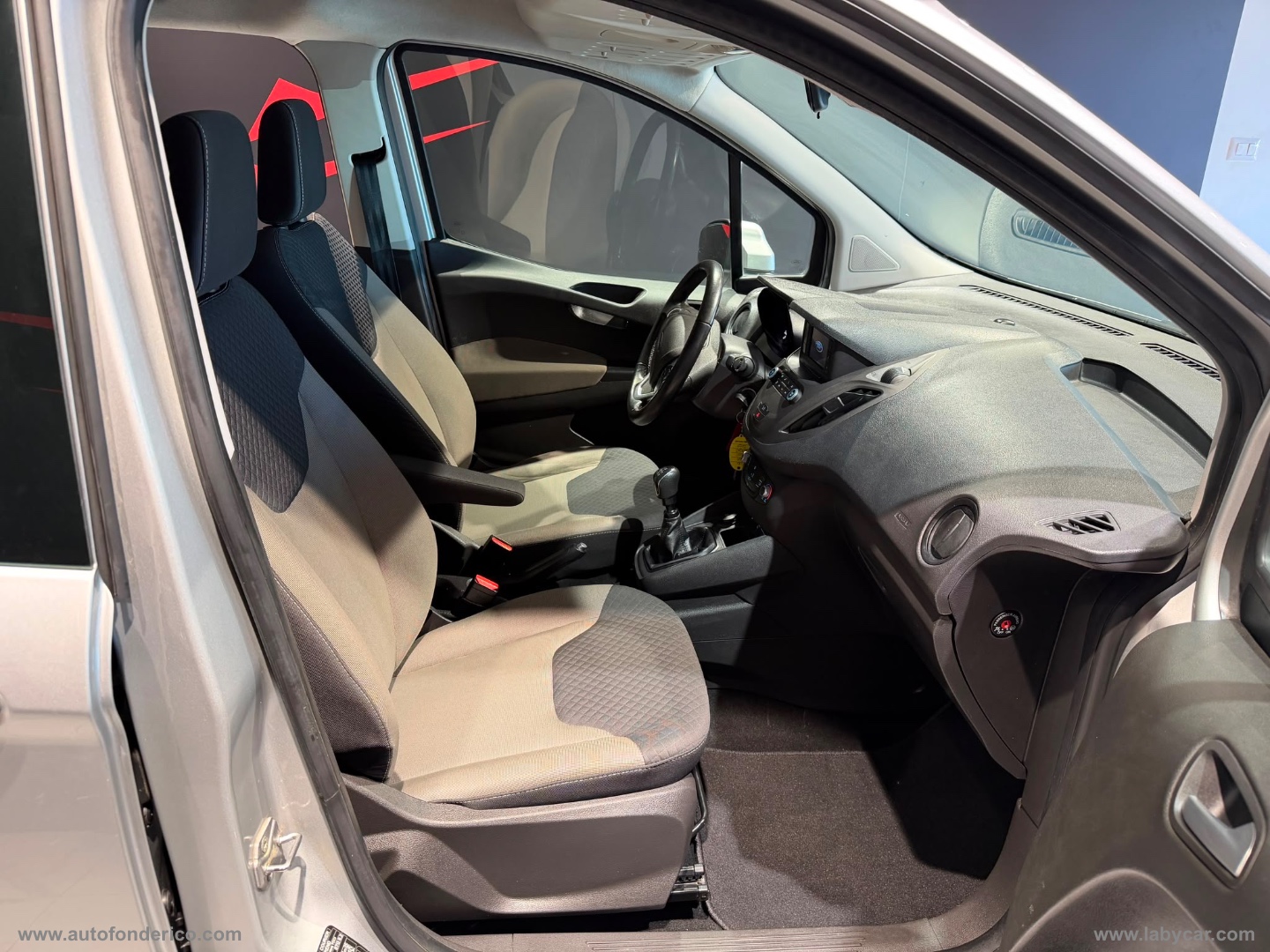 Tourneo Courier 1.5 TDCI 75 CV S&S Plus - immagine 19