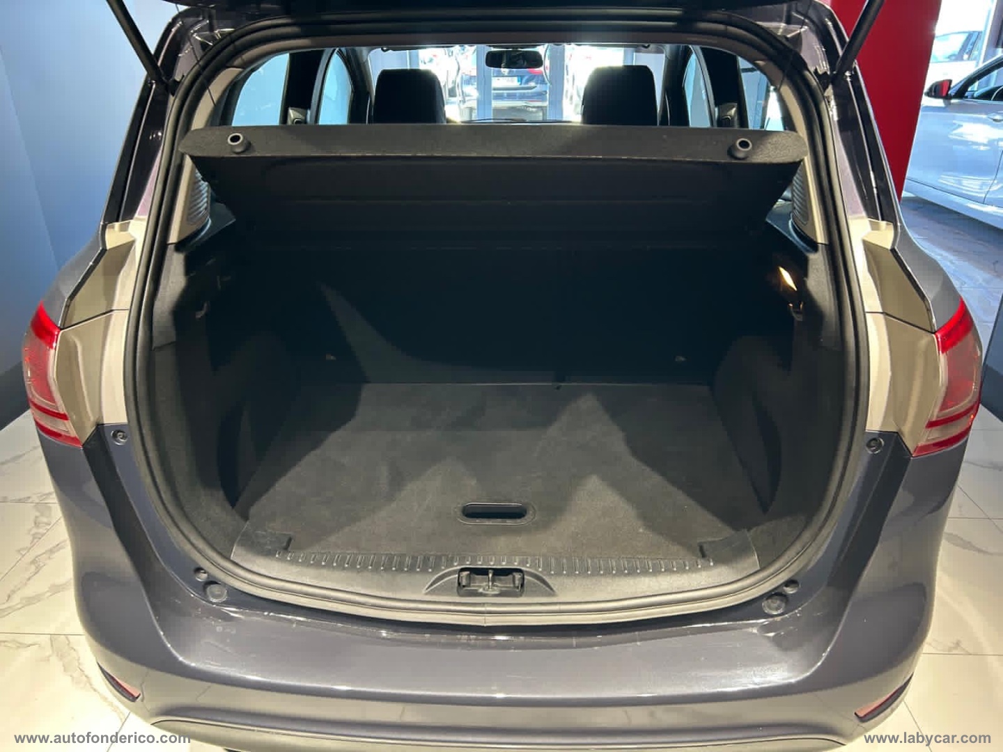 B-Max 1.5 TDCi 75 CV Business - immagine 19