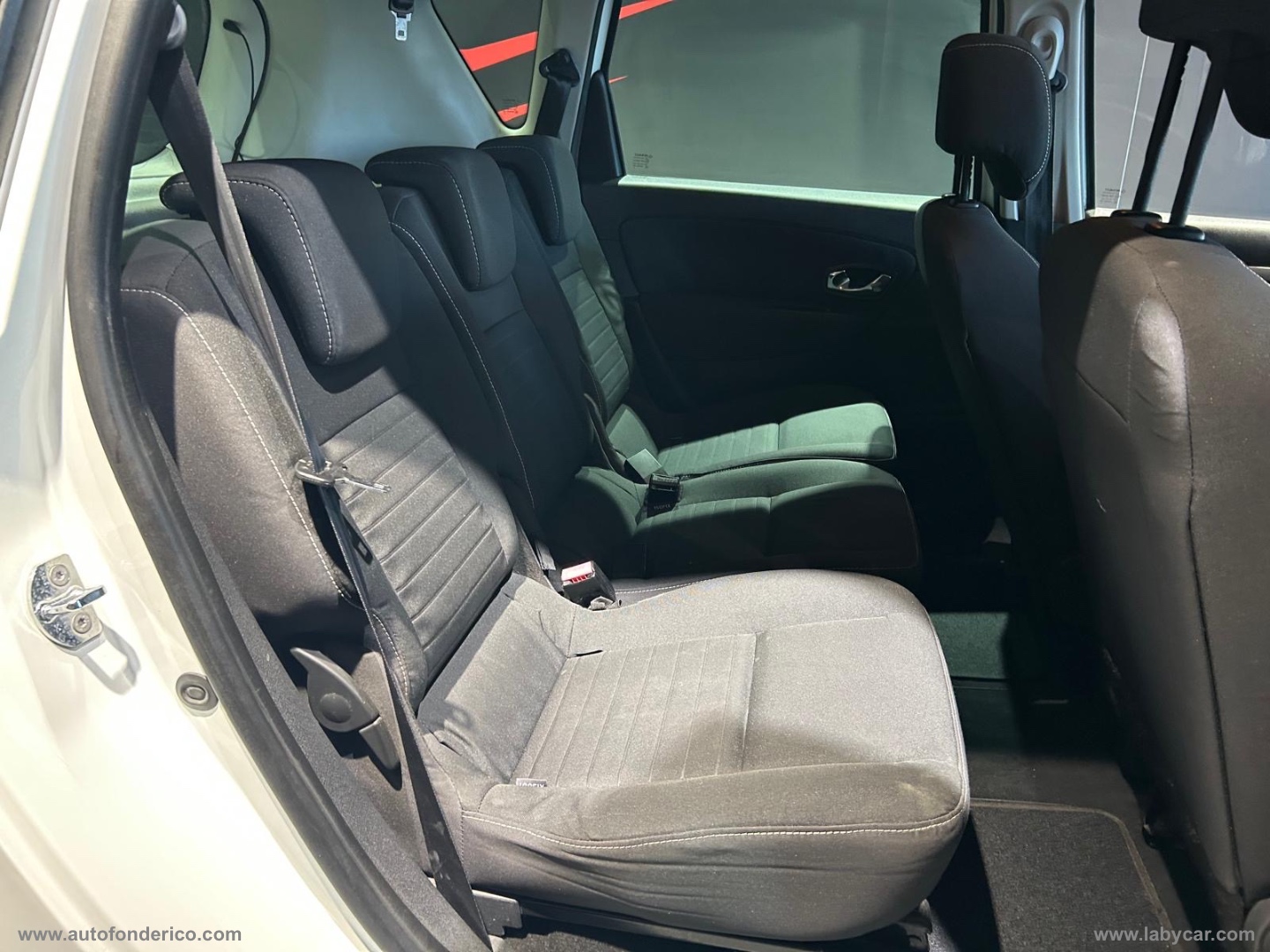 Scénic XMod 1.5 dCi 110 CV S&S Limited - immagine 19