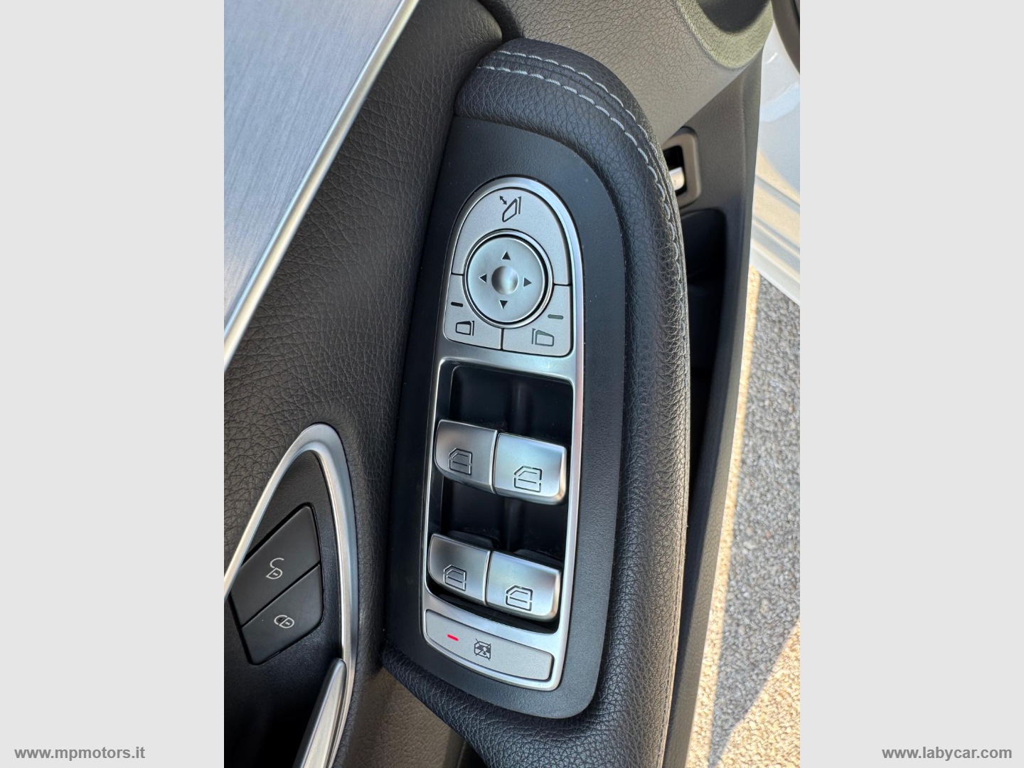 C 250 2.2 204CV PREMIUM AMG 4MATIC AUTO - immagine 19