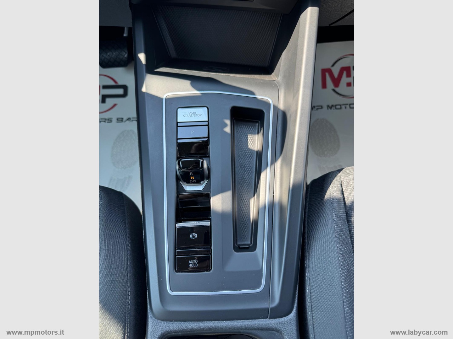 GOLF LIFE DSG 1.0 eTSI 110CV EVO AUTOMATICA - immagine 19