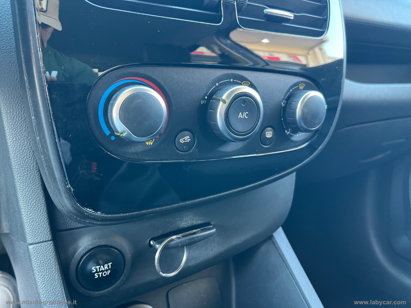 Clio Sporter dCi 8V 75 CV S&S Energy Zen - immagine 19