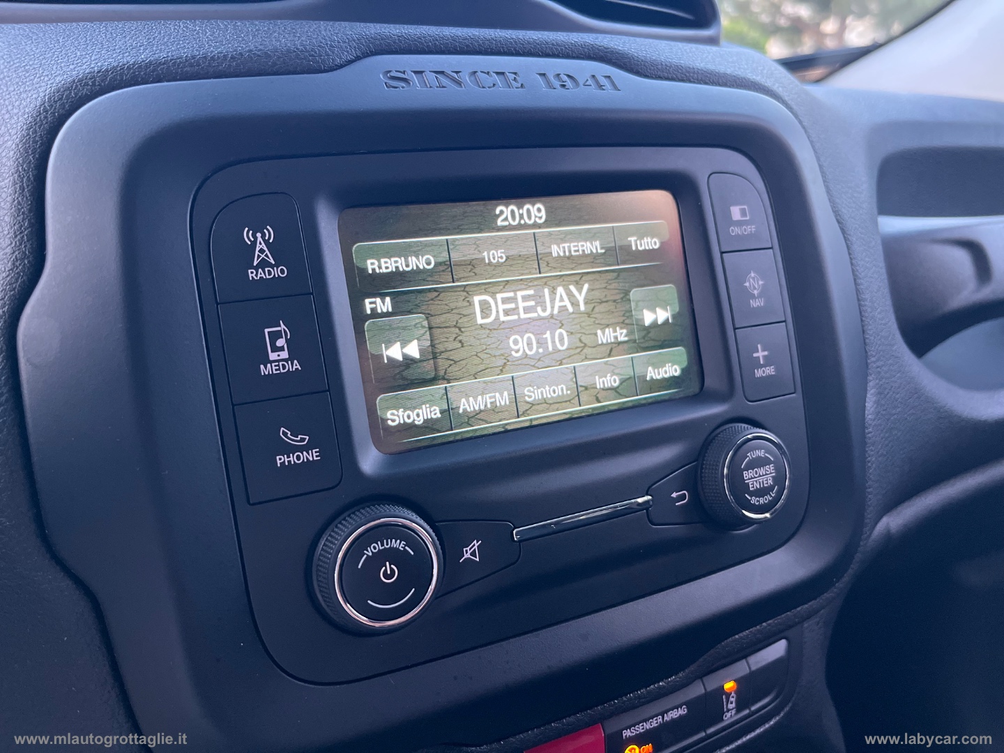 Renegade 1.6 Mjt 120CV Limited TETTO APRIBILE - immagine 19