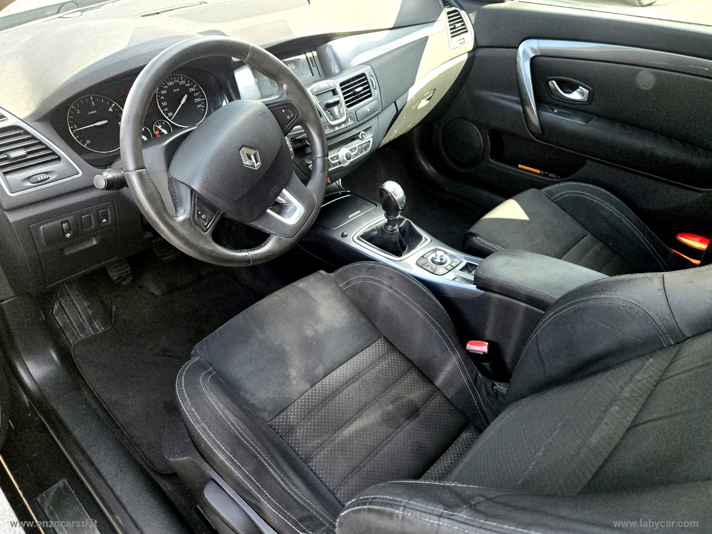 Laguna Coupé 2.0 dCi 150 CV Wave Edition - immagine 19
