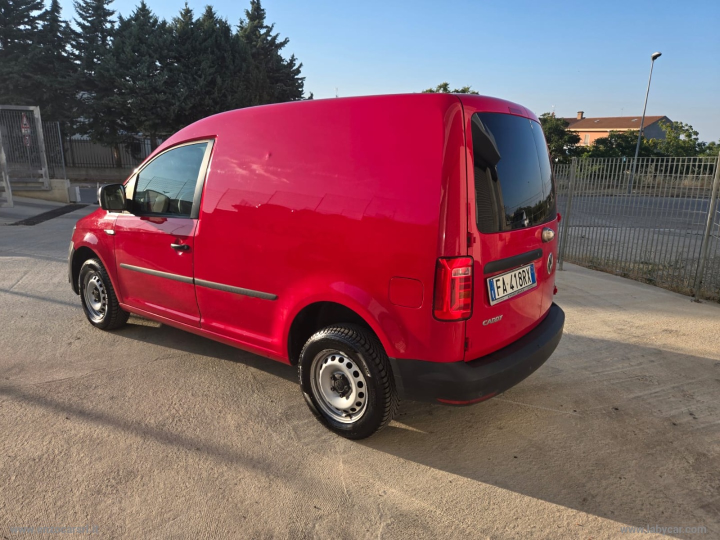 Caddy 2.0 TDI 110 CV 4Mot. Furgone OFFICINA MOBILE - immagine 19