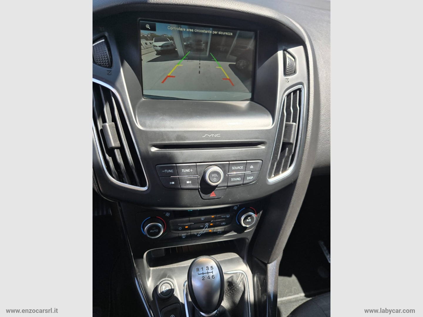 Focus 1.5 TDCi 120 CV S&S ST Line - immagine 19