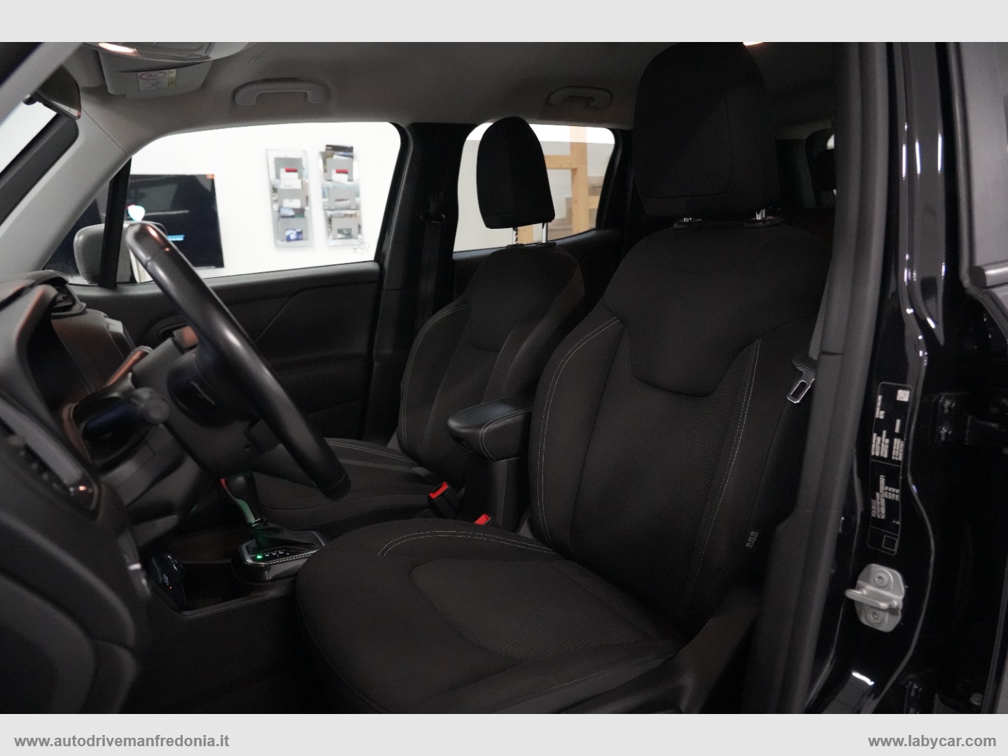 Renegade 1.3 T4 PHEV 4xe Limited - immagine 19