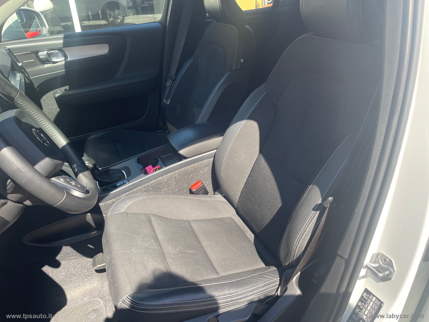 XC40 T3 Momentum - immagine 19
