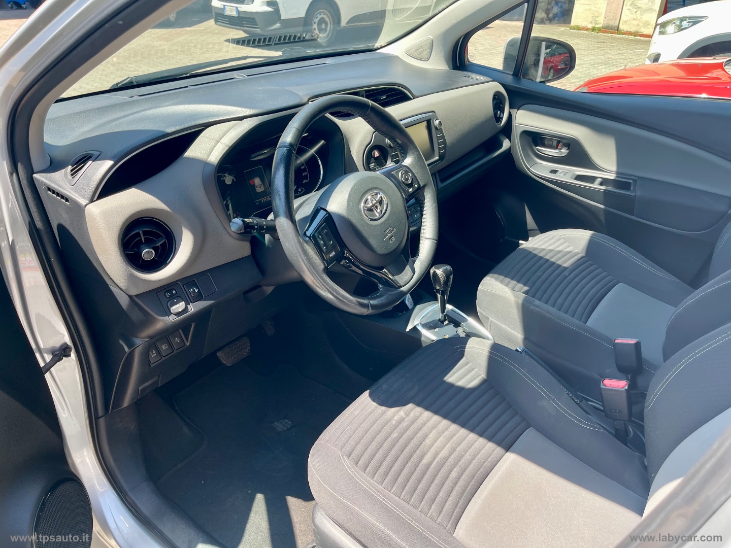 Yaris 1.5 Hybrid 5p. Active - immagine 19