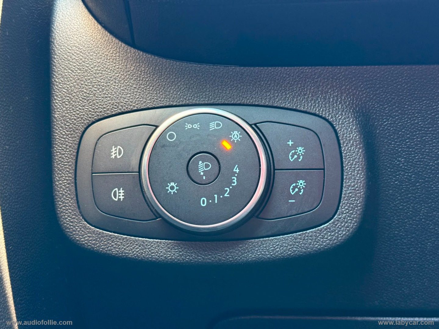 Fiesta Active 1.5 TDCi - immagine 19