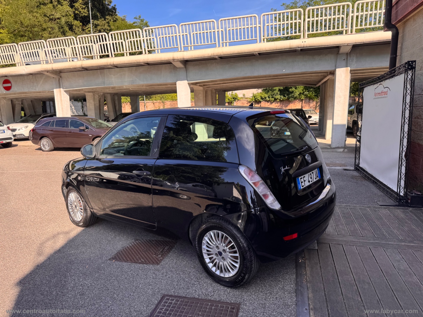Ypsilon 1.2 Argento - immagine 19