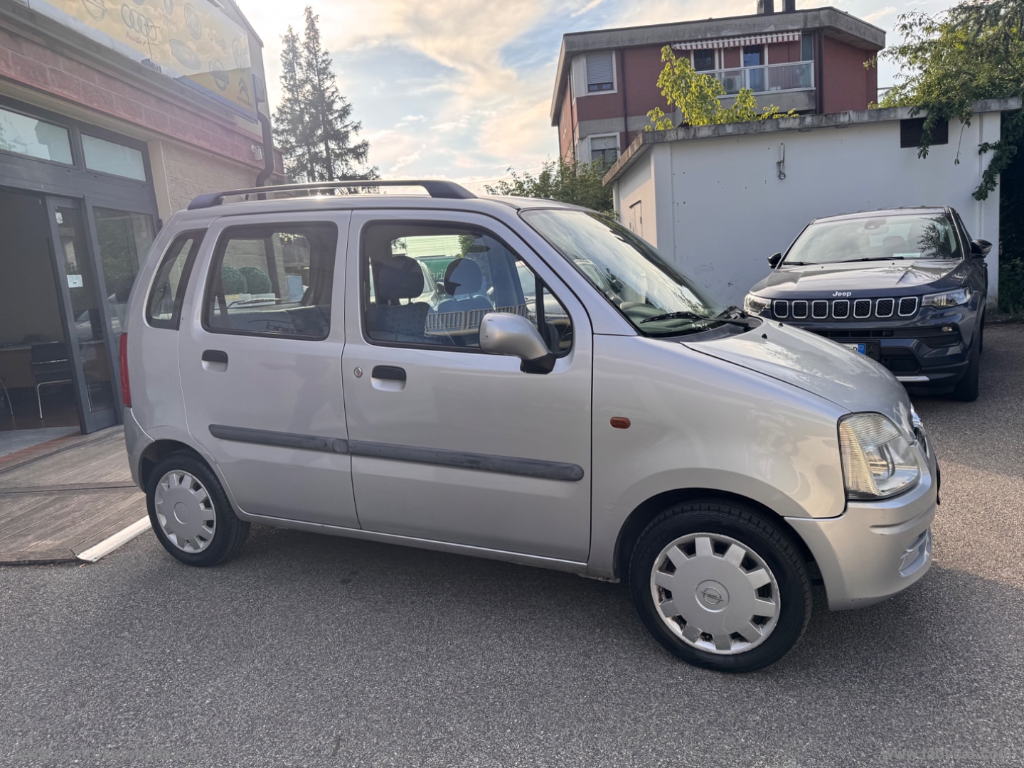 Agila 1.0 12V Comfort - immagine 19
