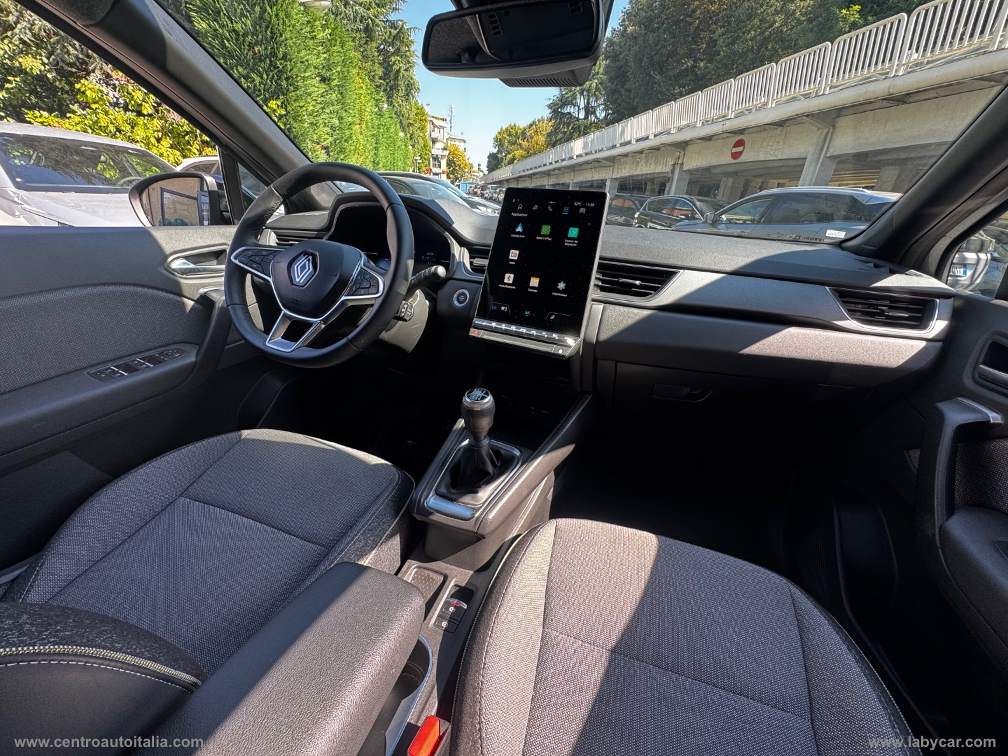 Captur TCe 90 CV Techno - immagine 19