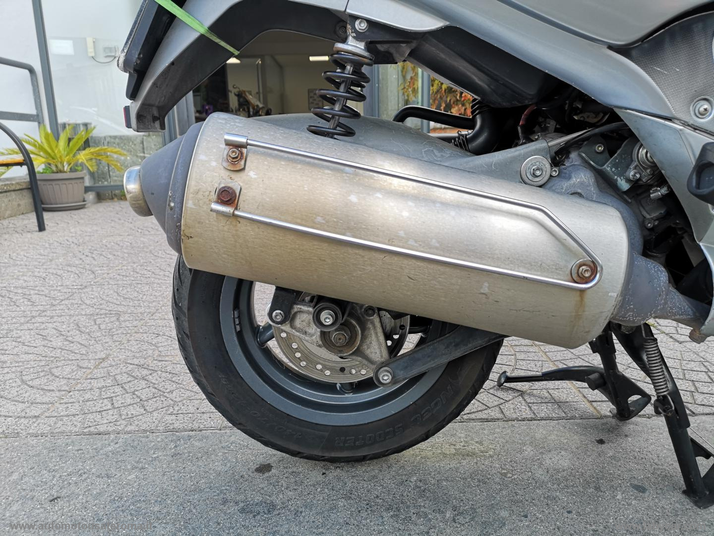 Leonardo 150 ST RATE AUTO MOTO SCOOTER - immagine 19