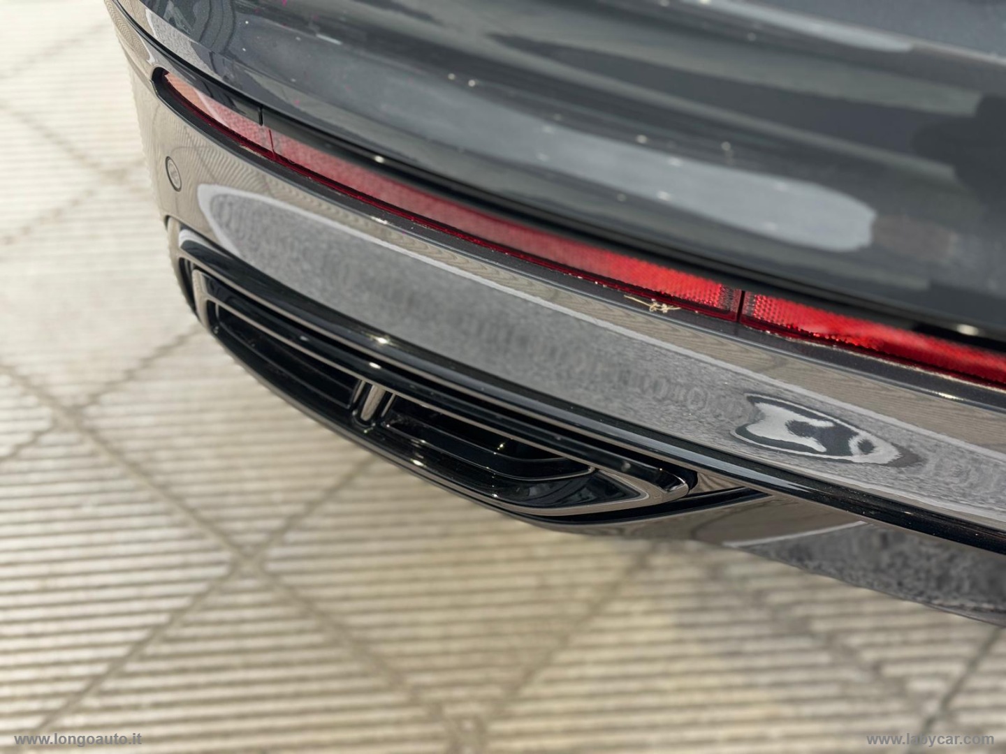 Tiguan 2.0 TDI 150 CV DSG R-Line PRONTA CONSEGNA - immagine 19