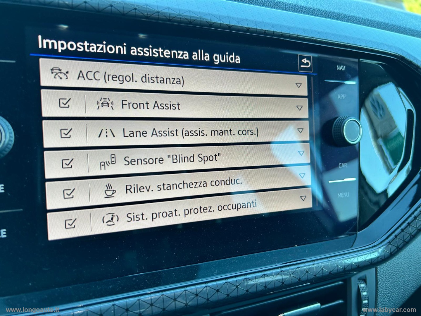 T-Cross 1.0 TSI 110 CV Style ADATTA A NEOPATENTATI - immagine 19