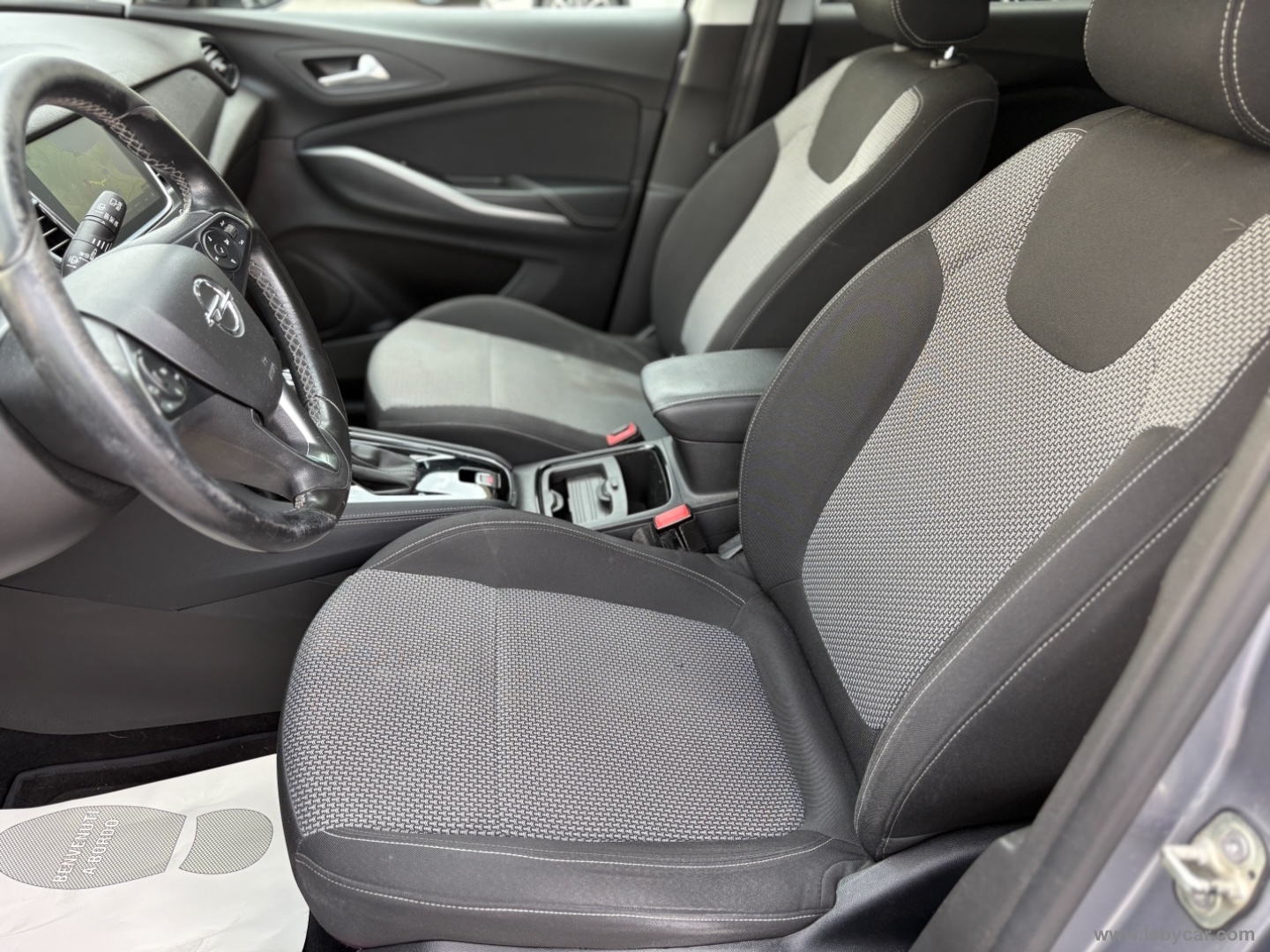 Grandland X 1.5 D Ecotec S&S aut. Bus. - immagine 19