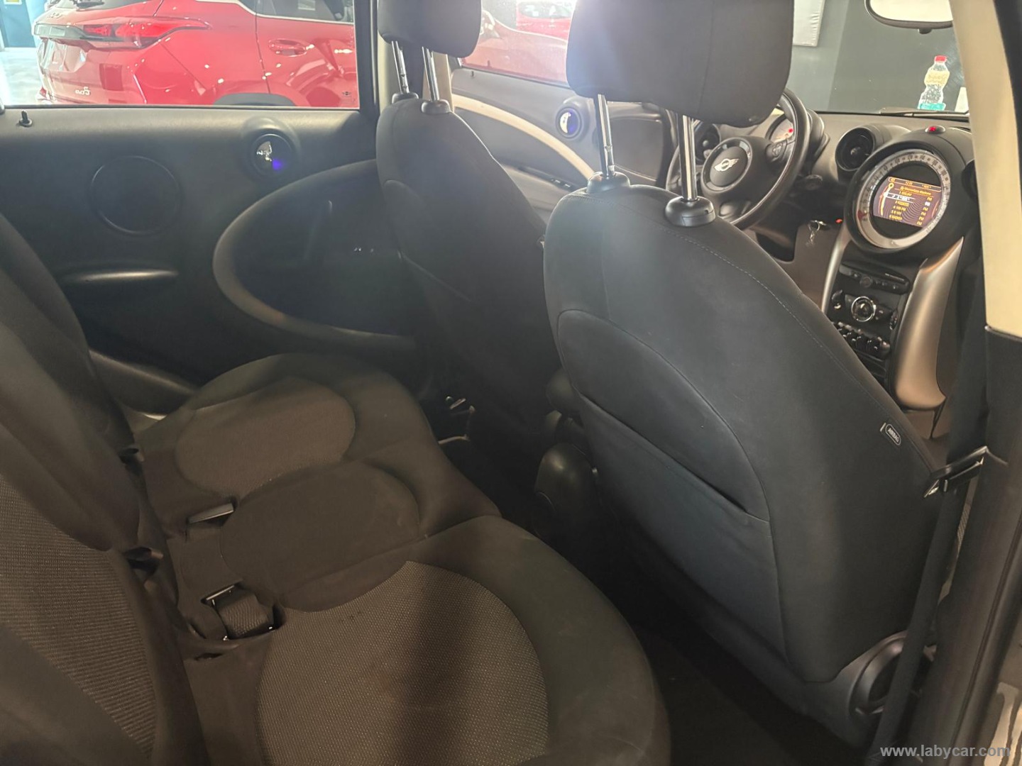 Mini Cooper D Business Countryman ALL4 - immagine 19