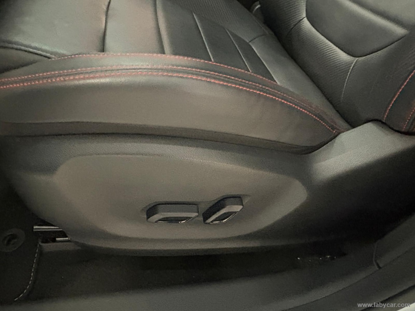 ZS Classic 1.5 VTi-tech Luxury - immagine 19