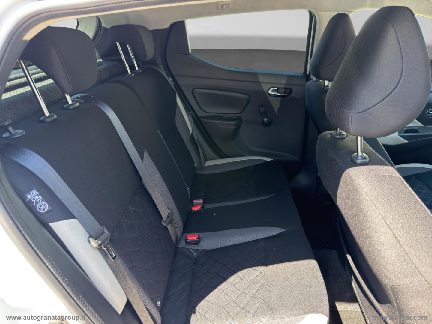 Micra 1.5 dCi 8V 5p. N-Connecta SPETTACOLARE ! - immagine 19
