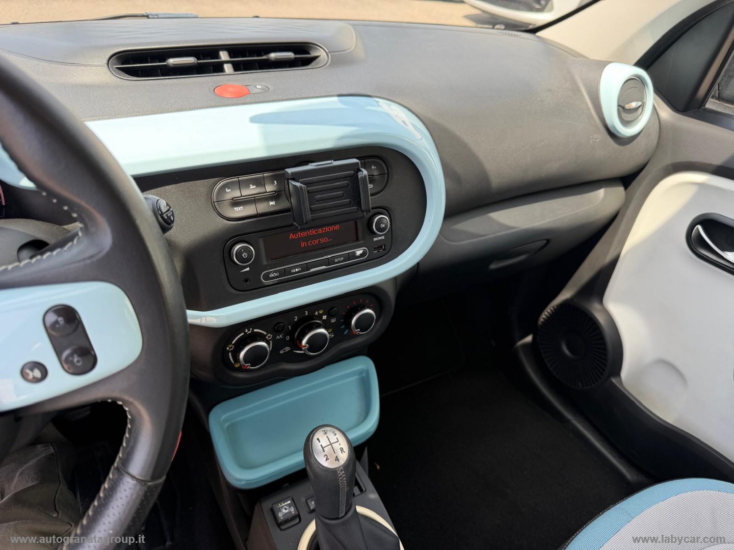 Twingo 1.0 SCe Live GPL OUTLET - immagine 19