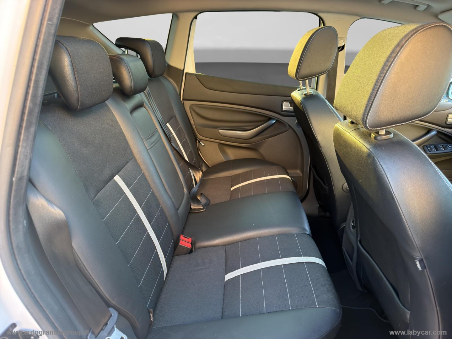 Kuga 2.0 TDCi 163 CV 4WD Titanium OUTLET! - immagine 19