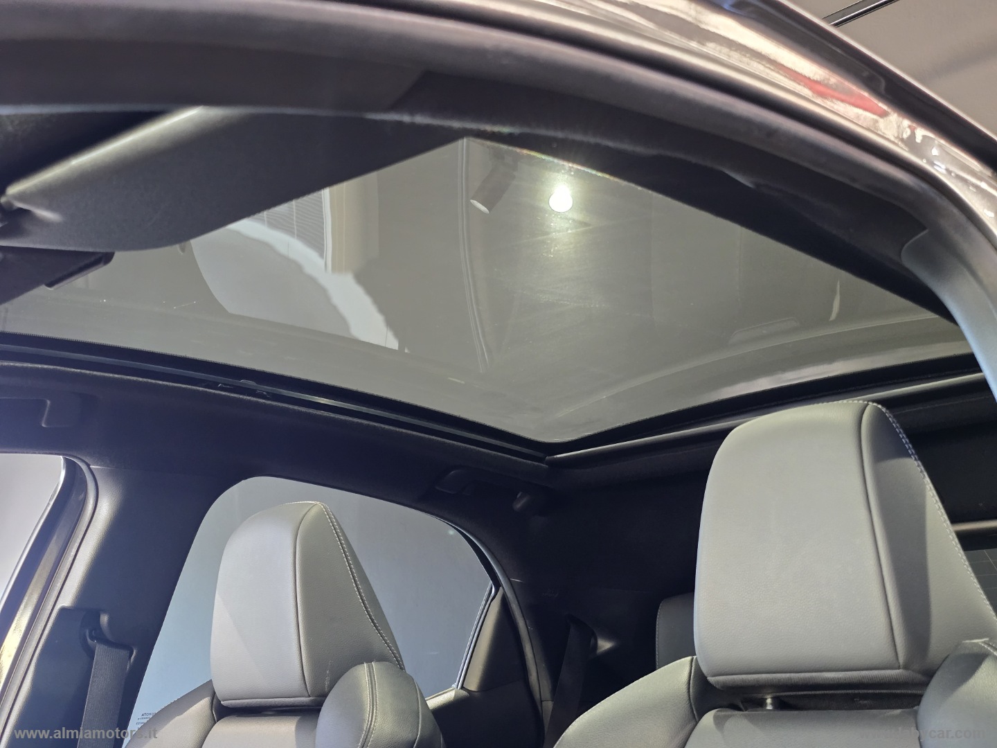 Yaris 1.5 Hybrid 5p. Lounge - immagine 19