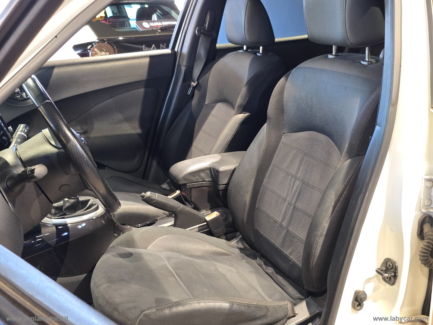 Juke 1.5 dCi S&S Tekna - immagine 19