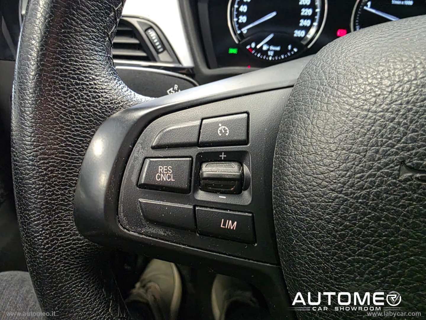 X1 XDrive18d Advantage - immagine 19